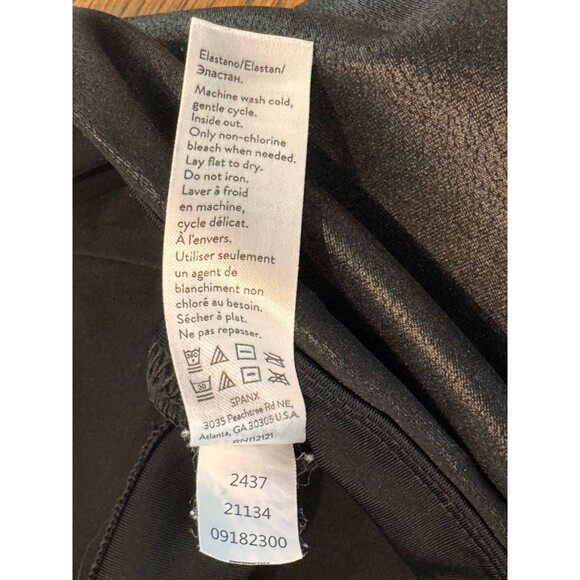 Spanx Faux Leather Leggings Women’s Size M Black Glossy Coated High Waist - Picture 7 of 11